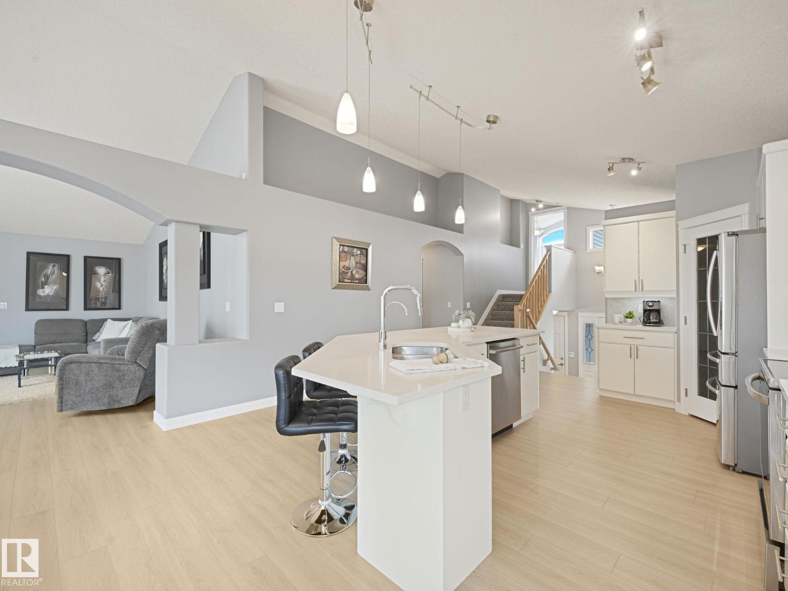 4115 58 St Property Photo 9