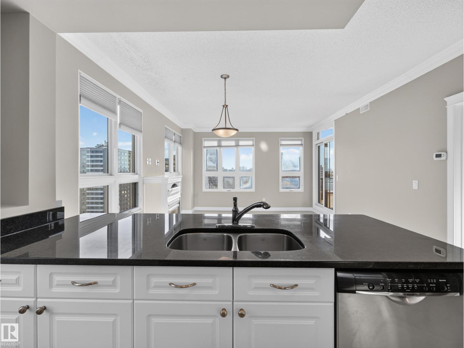 #1208 9939 109 St Nw Property Photo 17