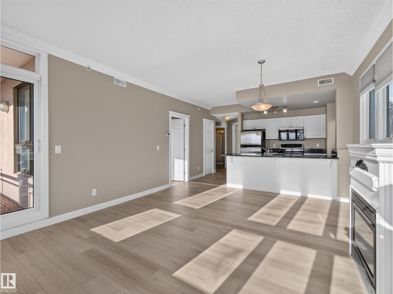 #1208 9939 109 St Nw Property Photo 28
