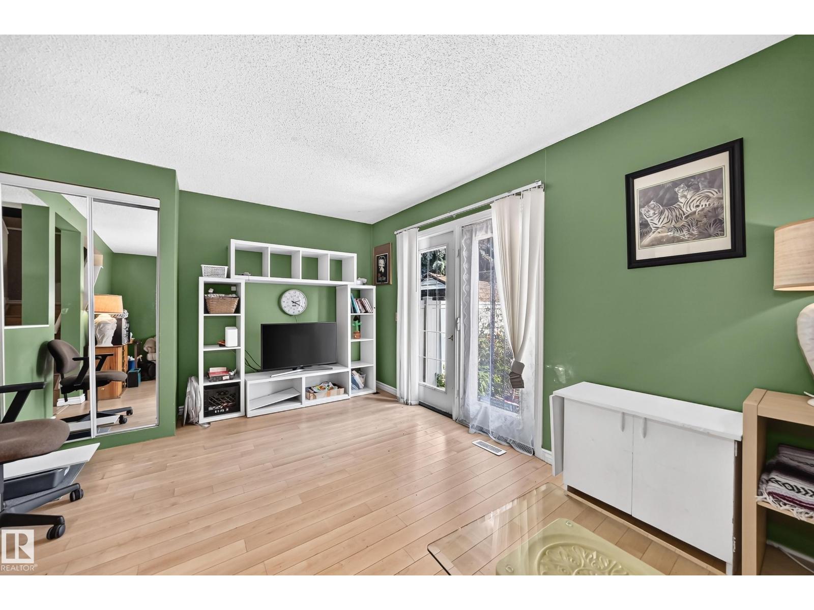 14029 30 St Nw Property Photo 10
