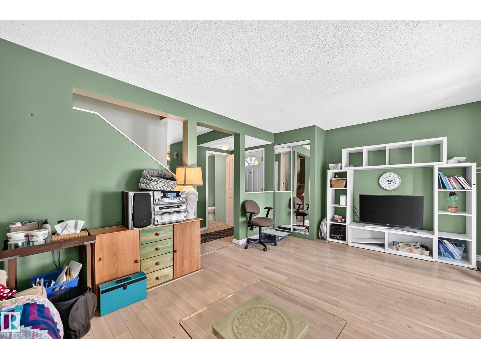 14029 30 St Nw Property Photo 11