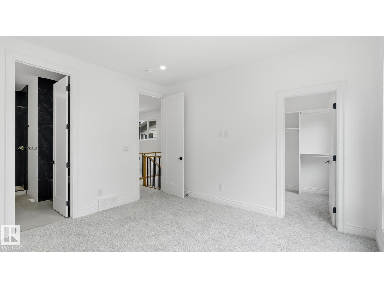 9226 94 St Nw Property Photo 17