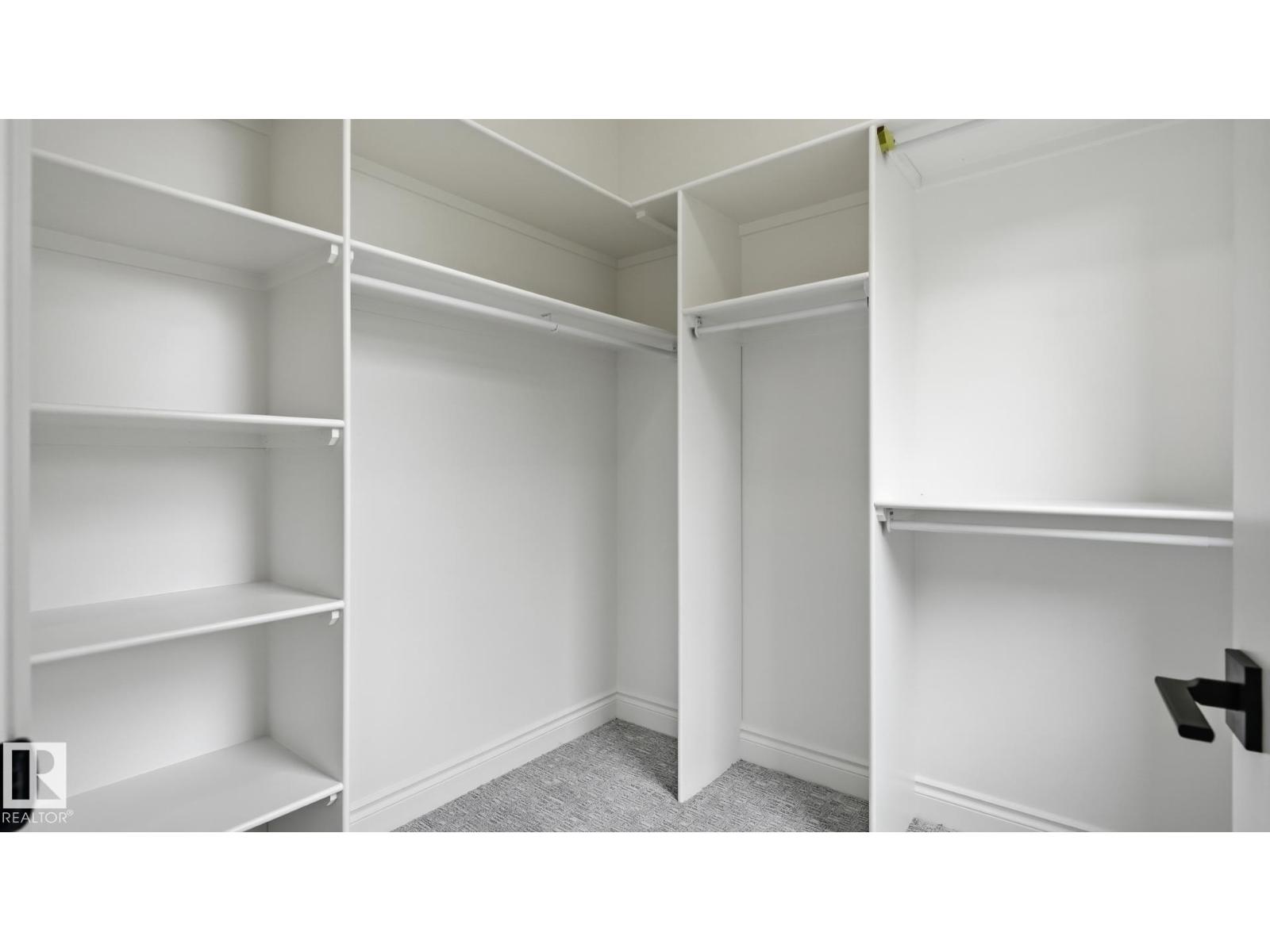9226 94 St Nw Property Photo 18
