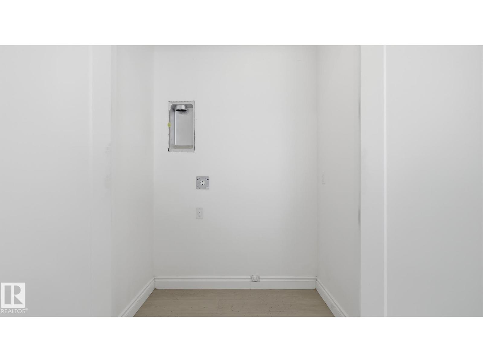 9226 94 St Nw Property Photo 23
