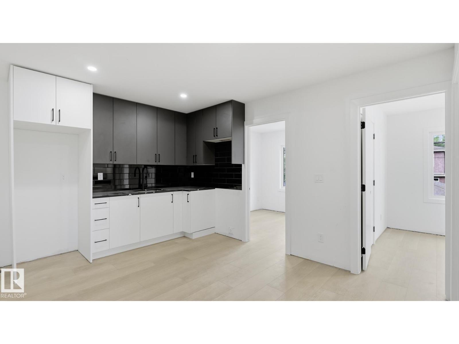 9226 94 St Nw Property Photo 36