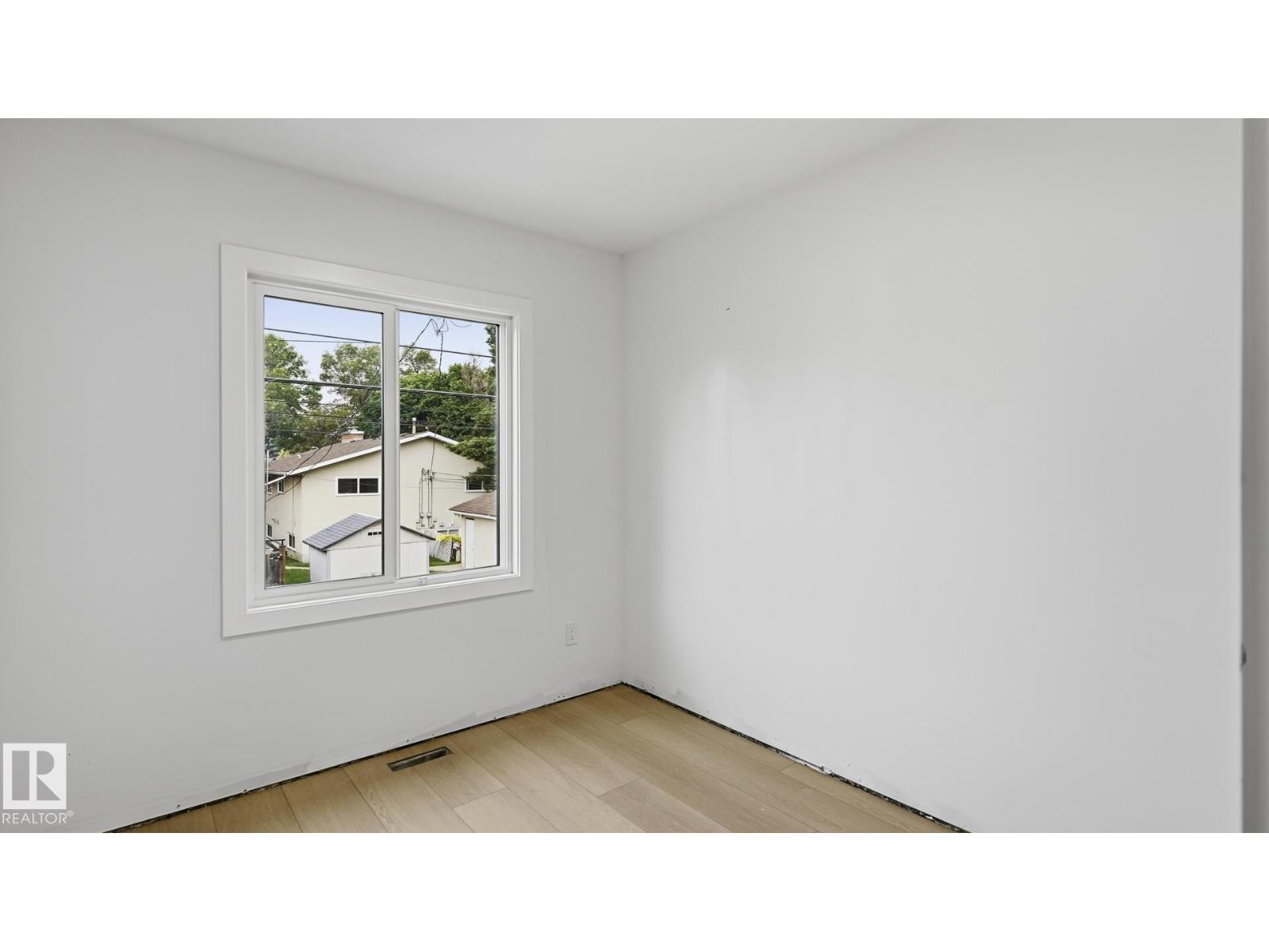 9226 94 St Nw Property Photo 37