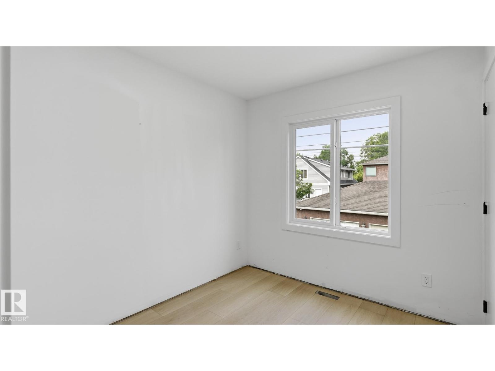 9226 94 St Nw Property Photo 38