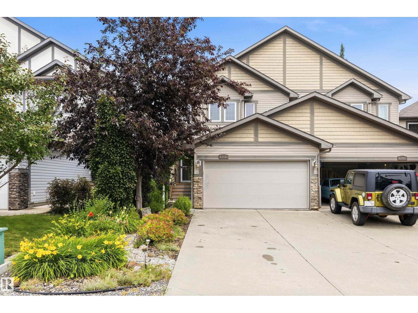 17332 6 AV SW Property Photo 1