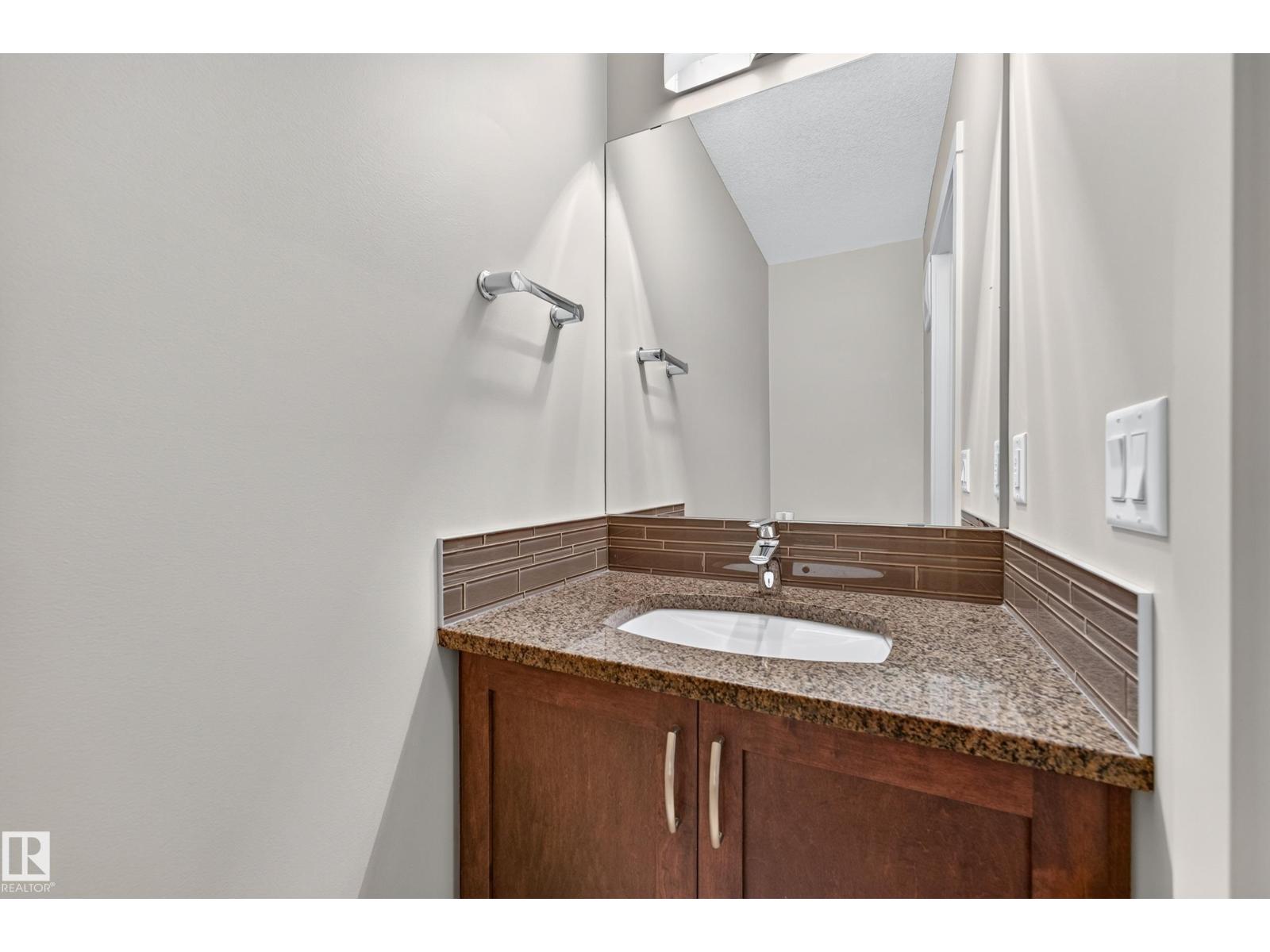 2730 Sparrow Pl Nw Property Photo 15