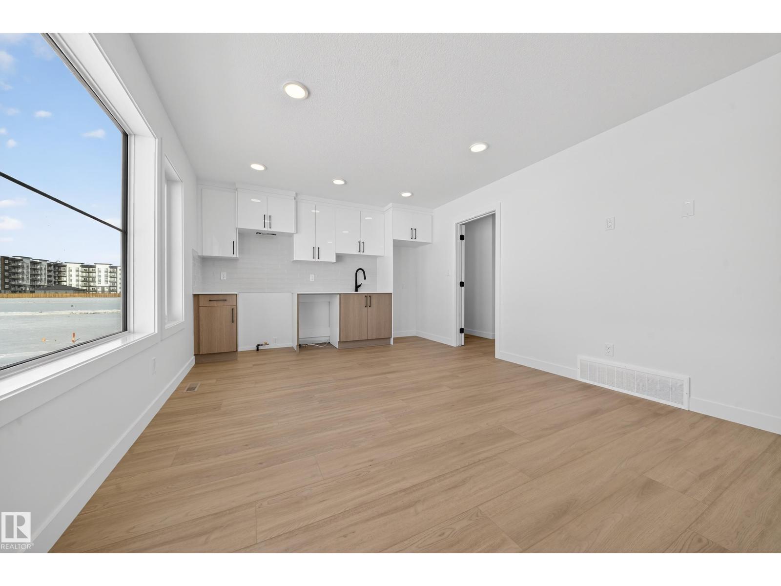 3734 Erlanger Dr Nw Property Photo 54