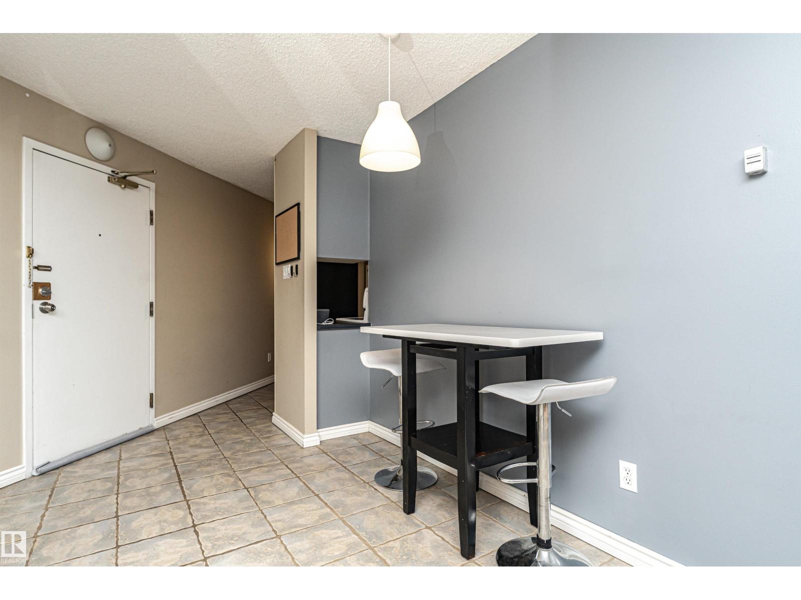 #1102 10149 Saskatchewan Dr Nw Property Photo 6