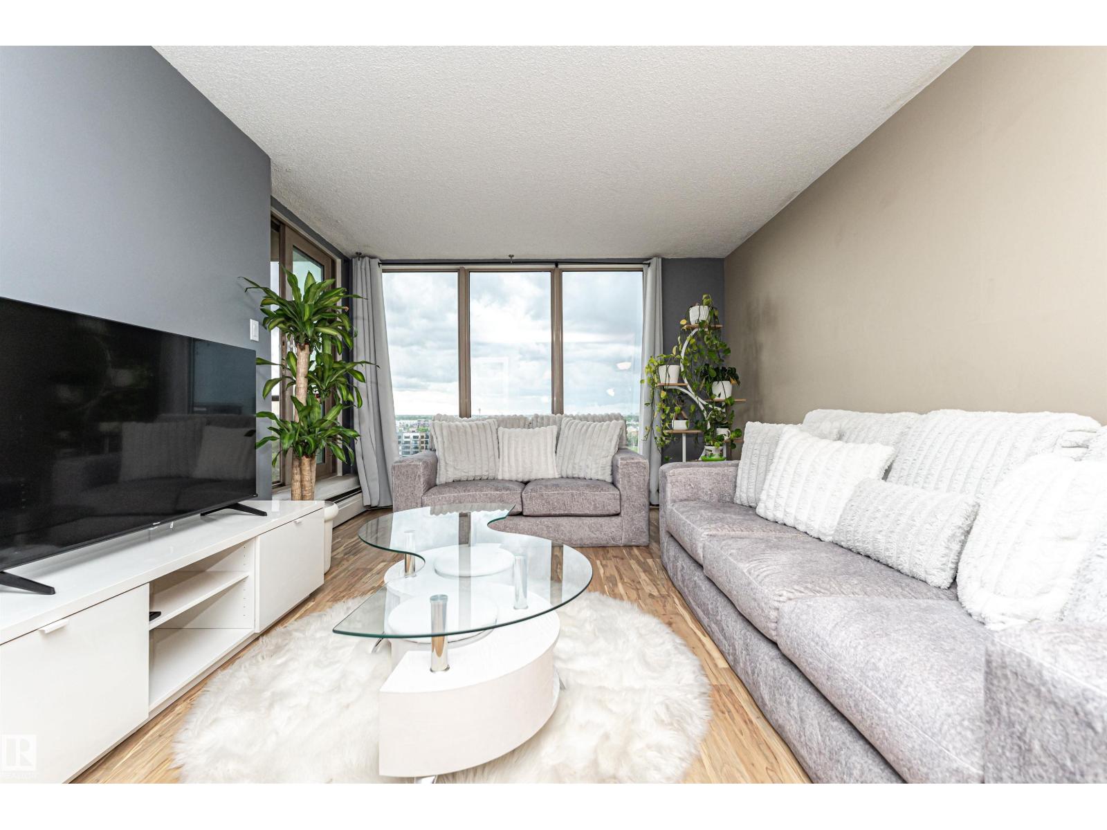#1102 10149 Saskatchewan Dr Nw Property Photo 16