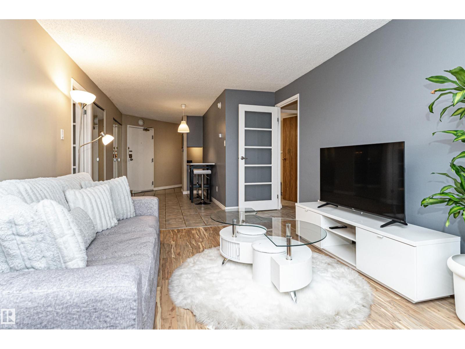 #1102 10149 Saskatchewan Dr Nw Property Photo 22