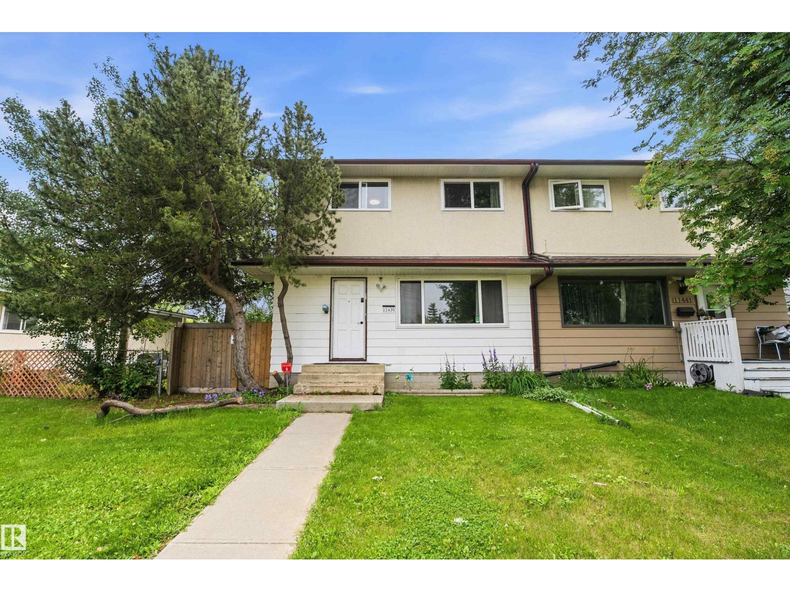 11439 39 AV NW Property Photo 1