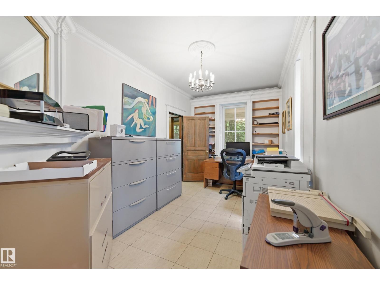 8520 104 St Nw Property Photo 31