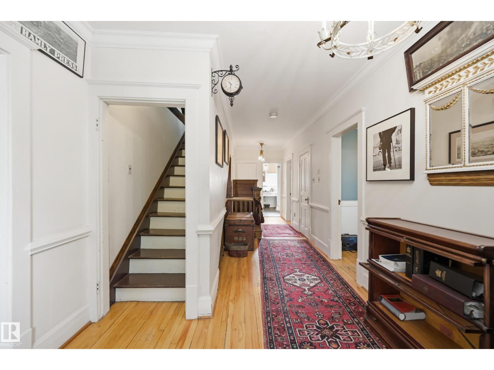 8520 104 St Nw Property Photo 38