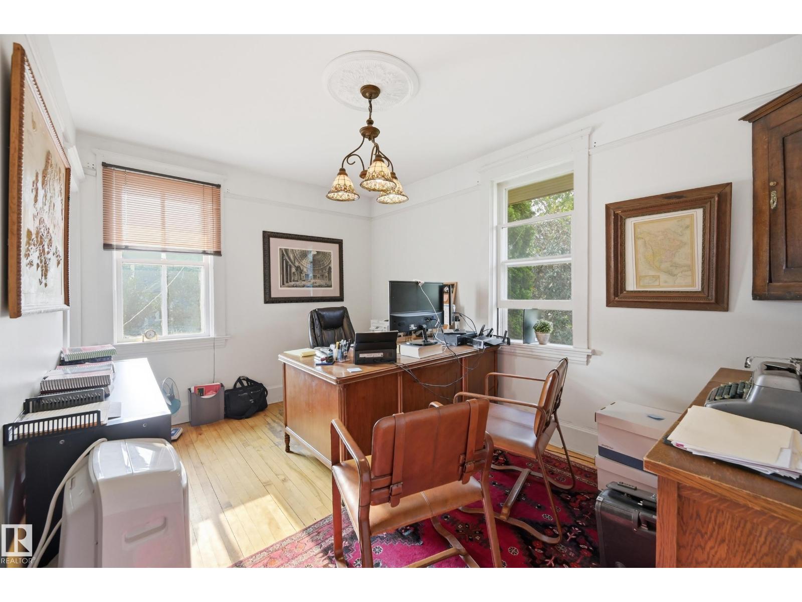 8520 104 St Nw Property Photo 43