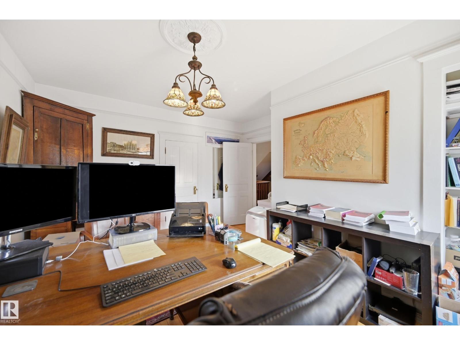 8520 104 St Nw Property Photo 44