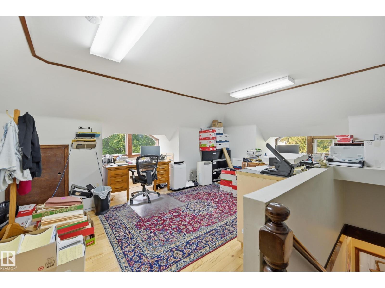 8520 104 St Nw Property Photo 49