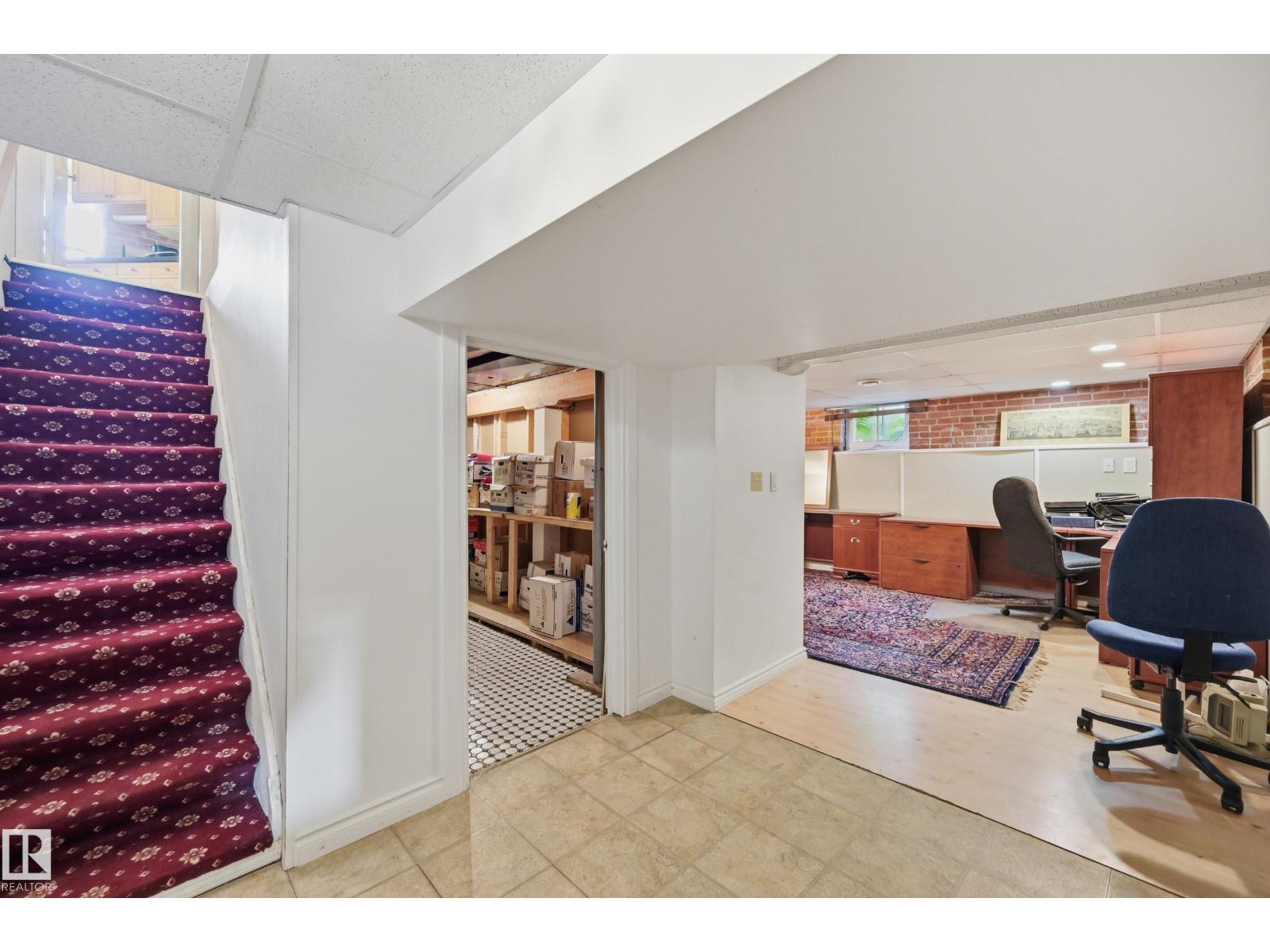 8520 104 St Nw Property Photo 54