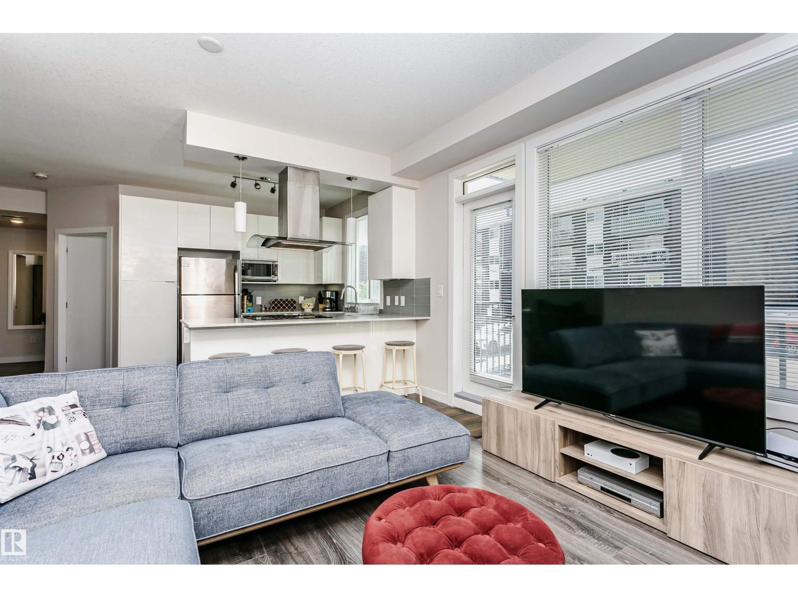 #208 9907 91 Av Nw Property Photo 21