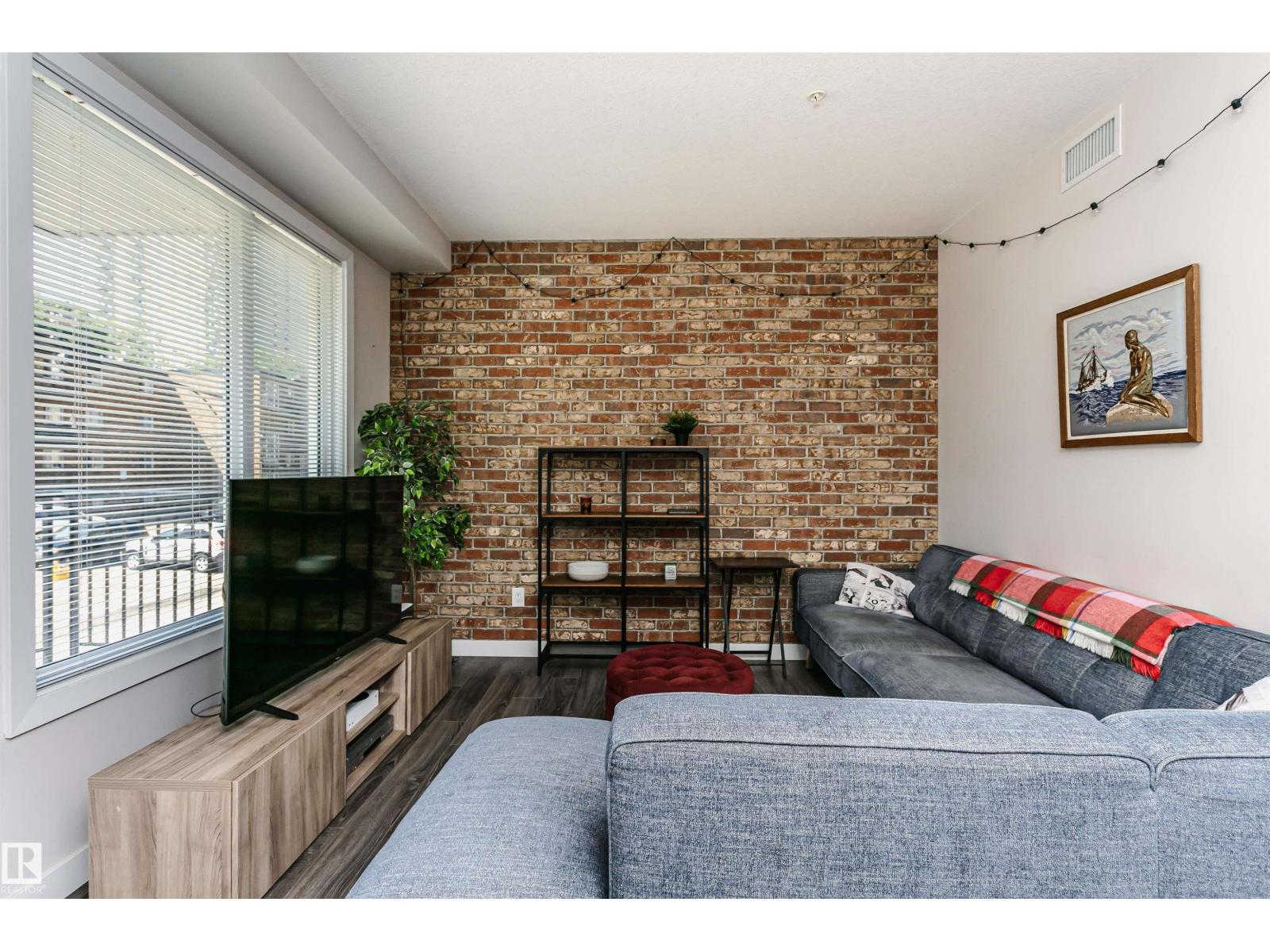 #208 9907 91 Av Nw Property Photo 23