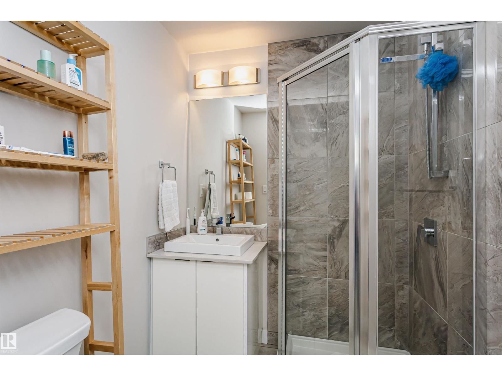 #208 9907 91 Av Nw Property Photo 31