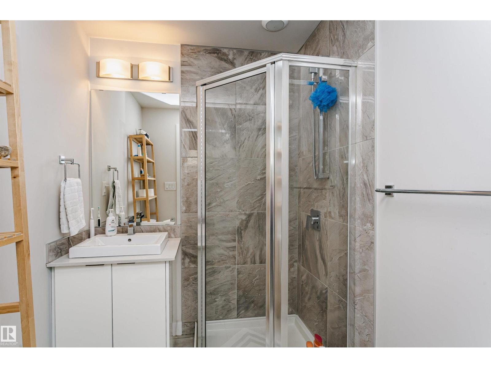 #208 9907 91 Av Nw Property Photo 32