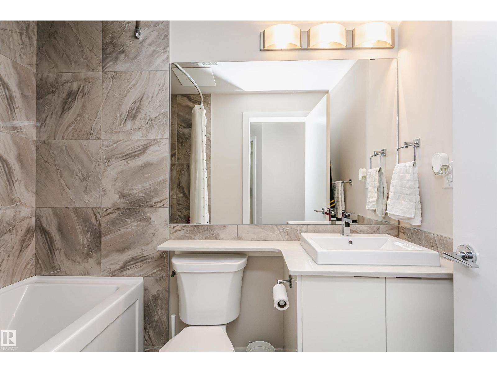 #208 9907 91 Av Nw Property Photo 36
