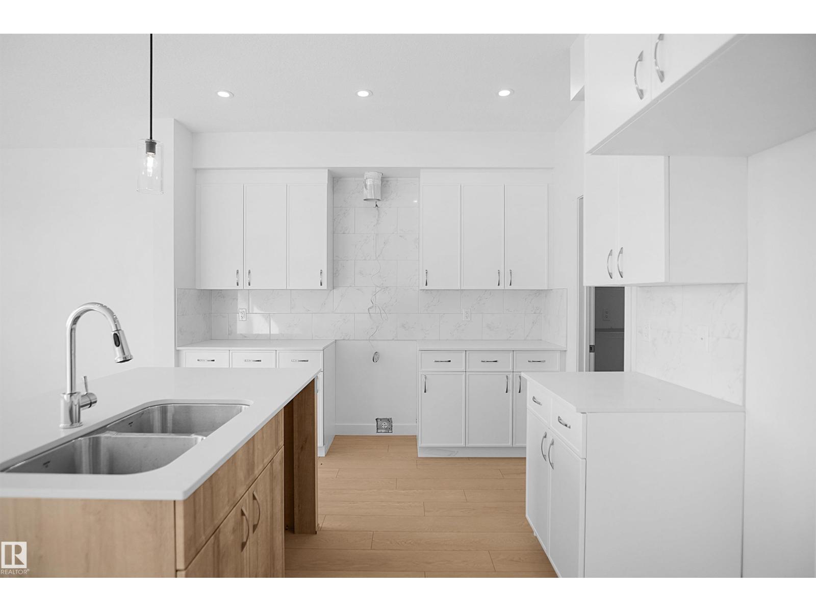 2222 194a St Nw Property Photo 13