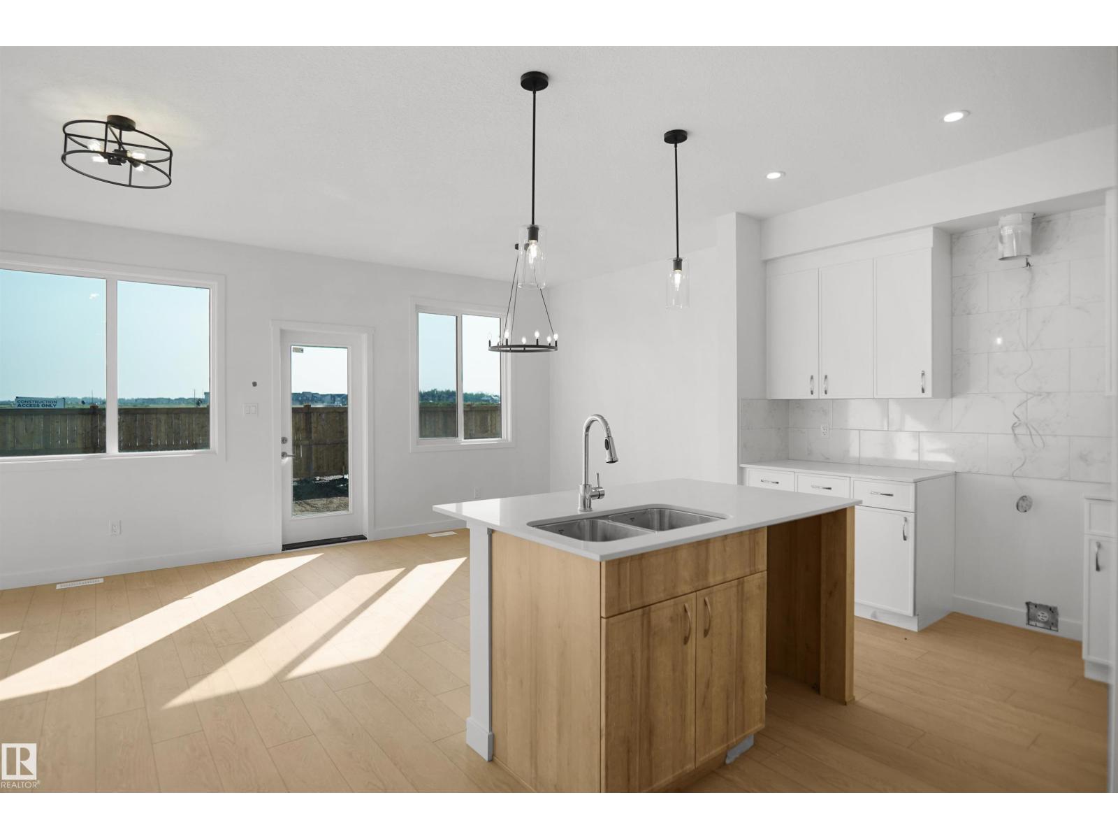2222 194a St Nw Property Photo 15