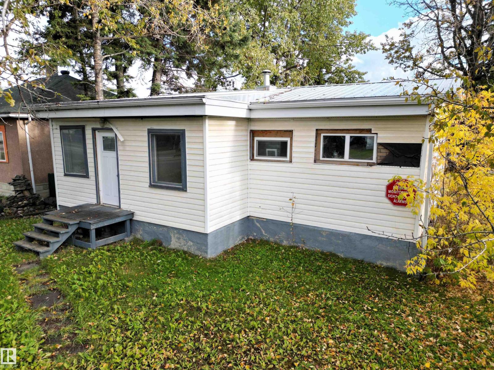 4615 4 Avenue Property Photo 7