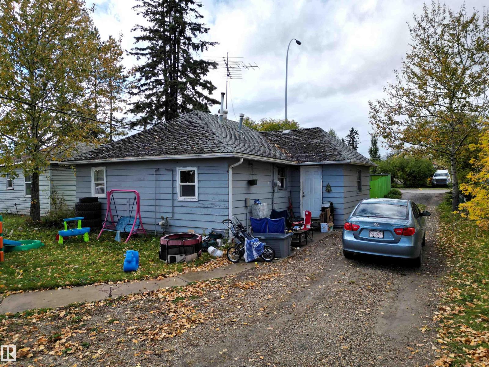 4619 4 Avenue Property Photo 1
