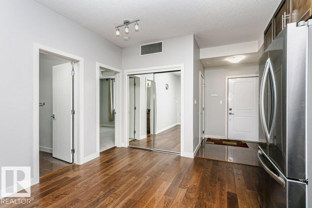 #209 10811 72 Av Nw Property Photo 8