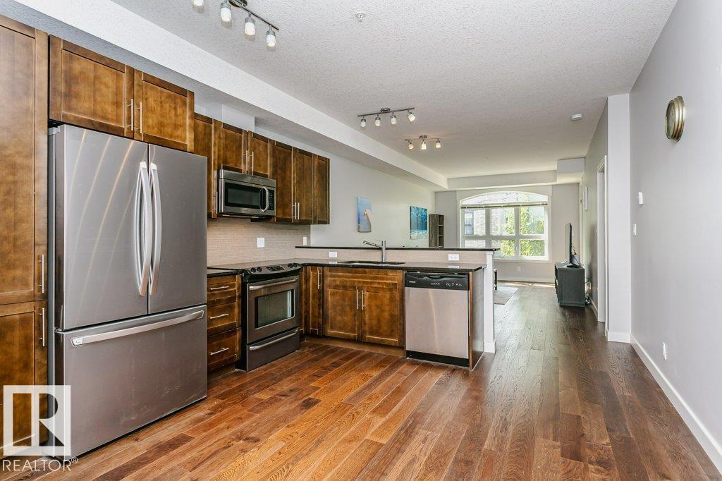 #209 10811 72 Av Nw Property Photo 9