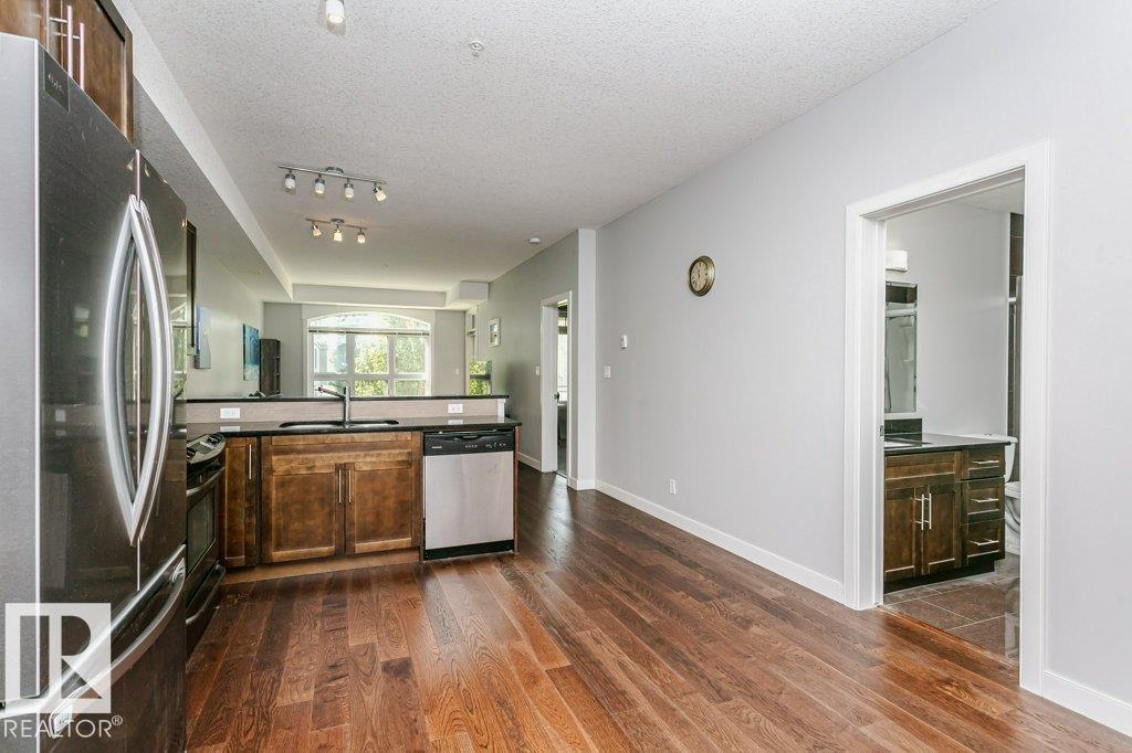 #209 10811 72 Av Nw Property Photo 11
