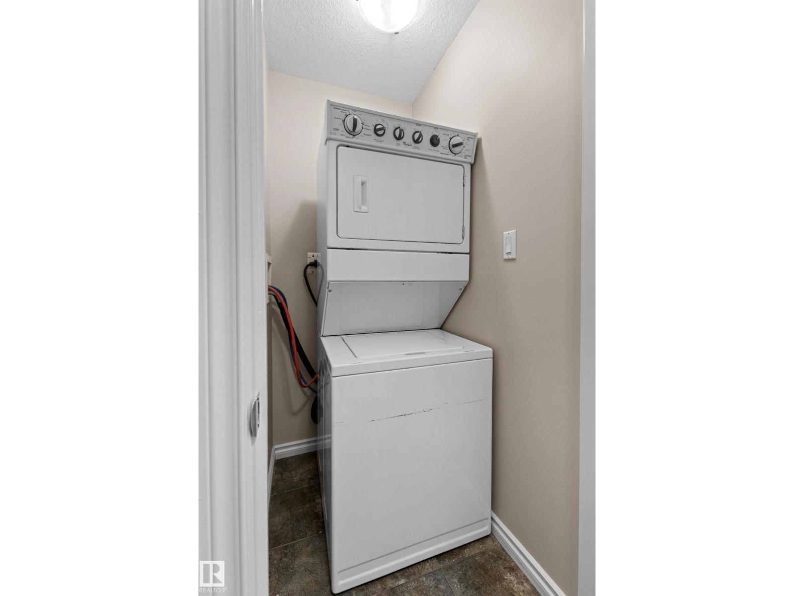 10634 155 St Nw Property Photo 22