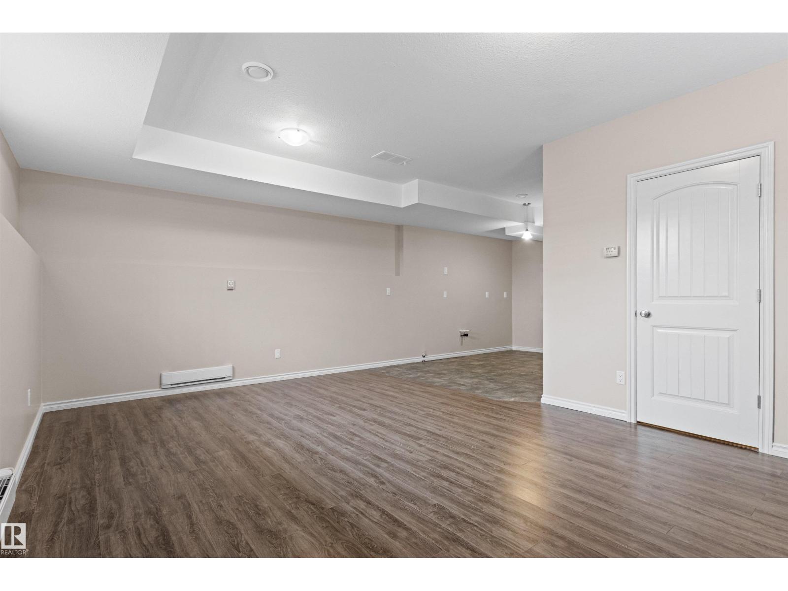 10634 155 St Nw Property Photo 29