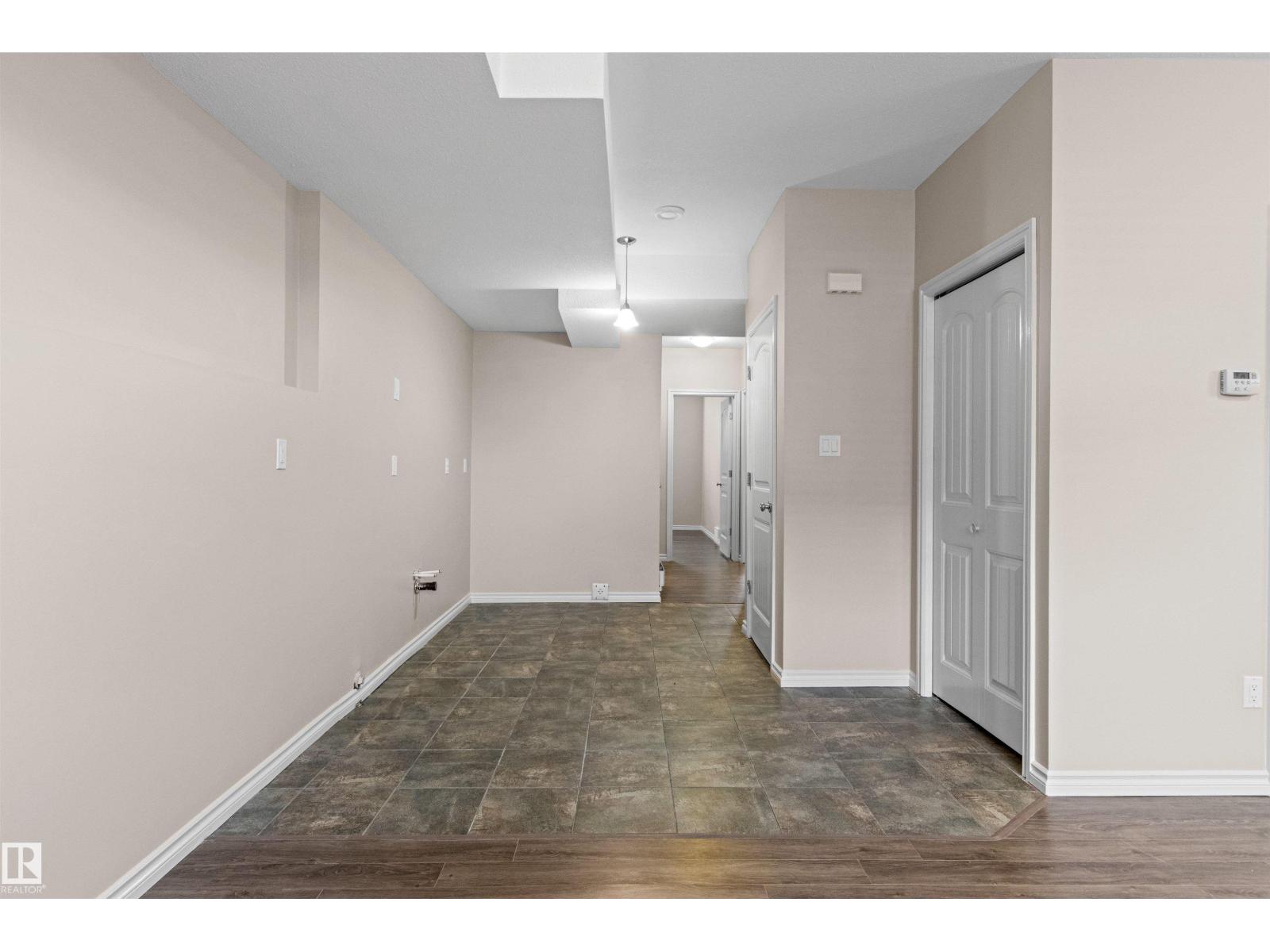 10634 155 St Nw Property Photo 31