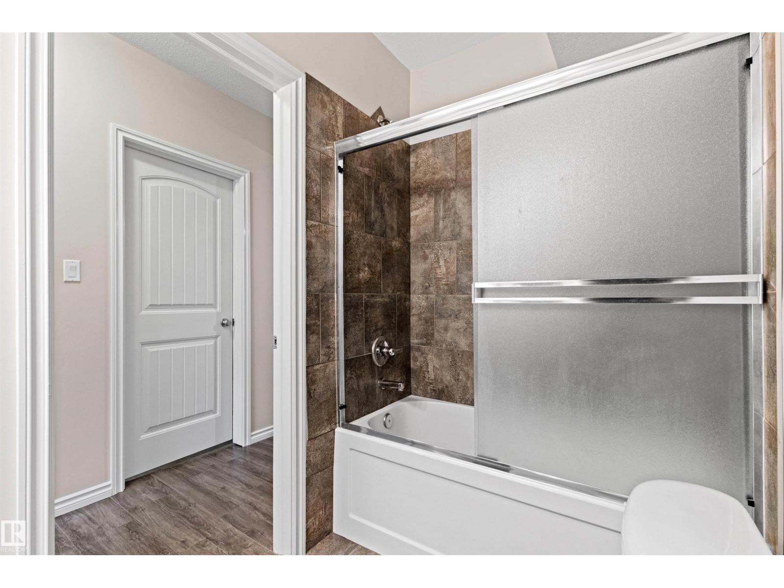 10634 155 St Nw Property Photo 34