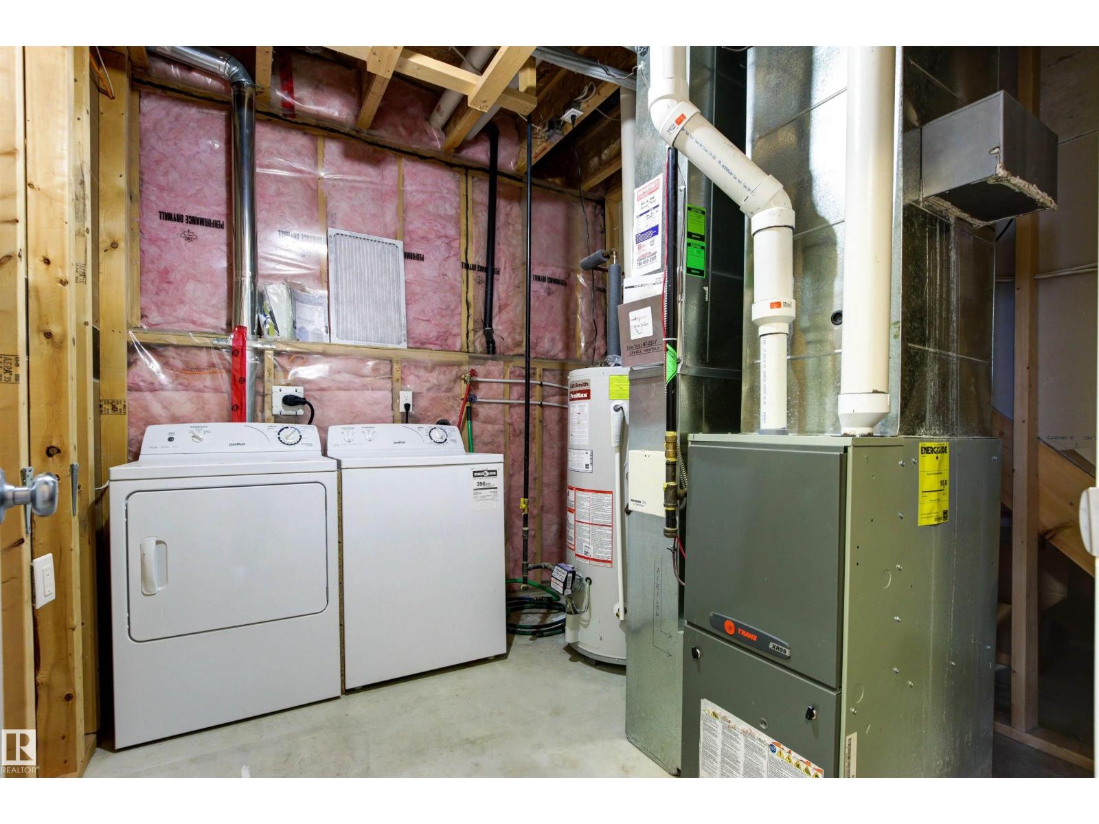 10634 155 St Nw Property Photo 39