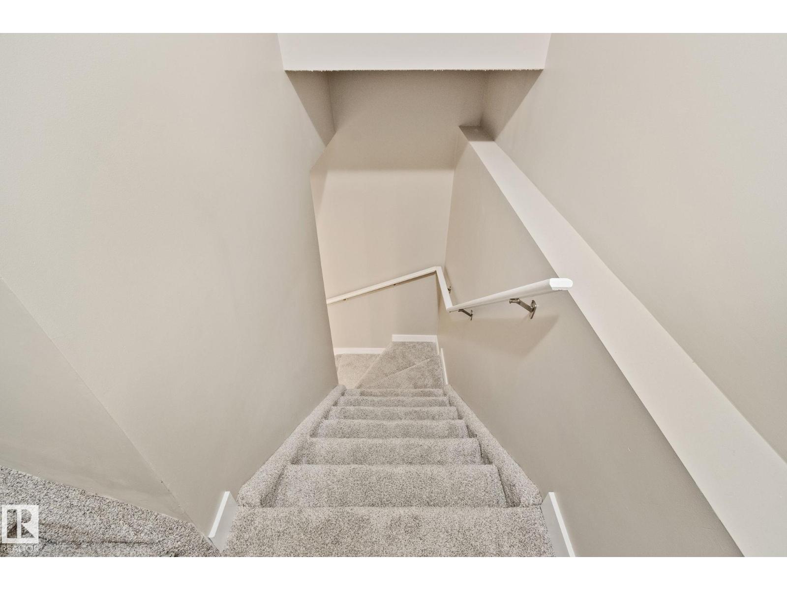 3769 21 St Nw Property Photo 23