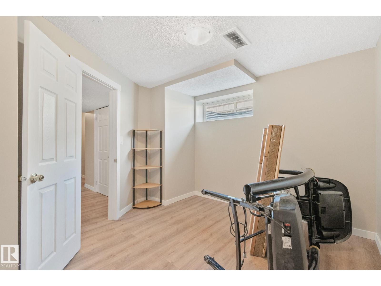 3769 21 St Nw Property Photo 25