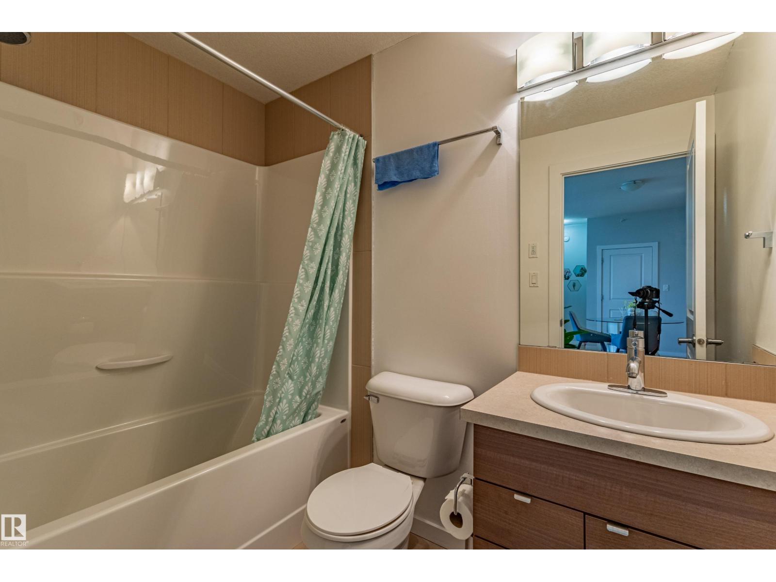 #407 9523 160 Av Nw Property Photo 17
