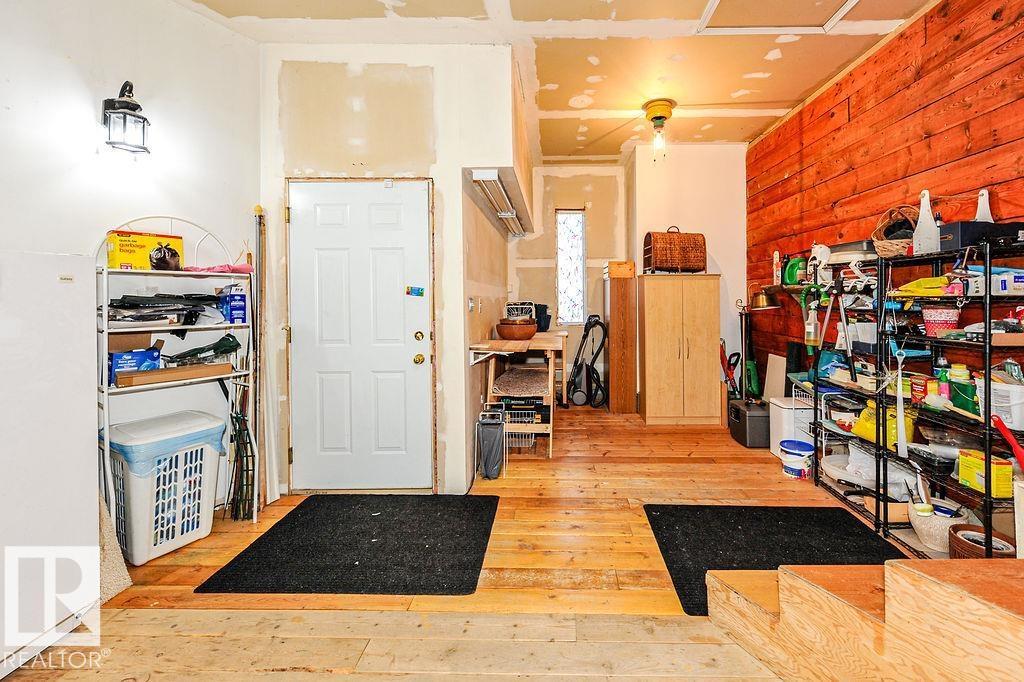 4720 51 St Property Photo 26