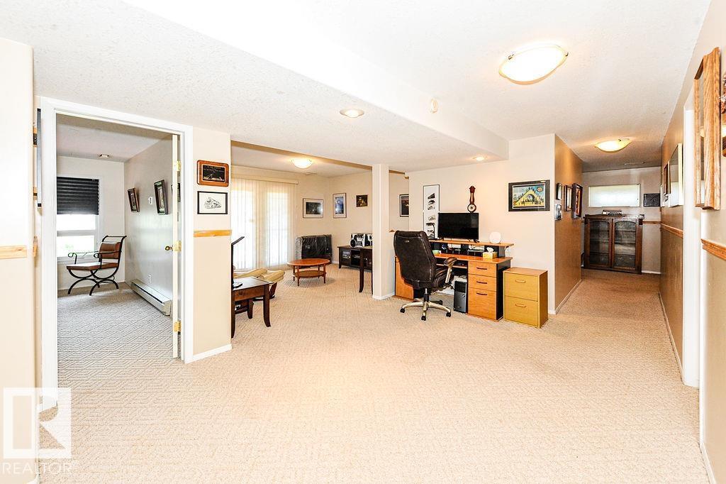 4720 51 St Property Photo 31