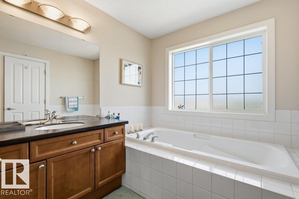 #17 7293 South Terwillegar Dr Nw Property Photo 35