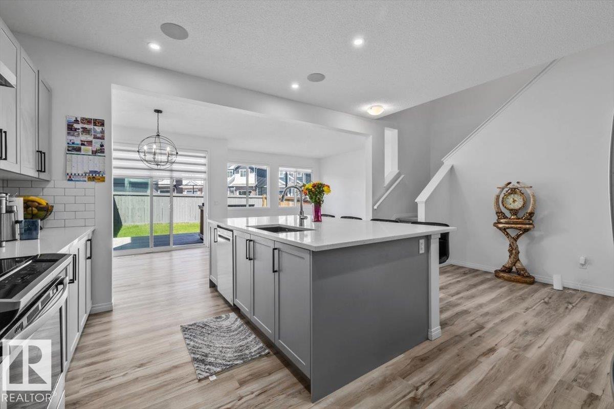 13118 208a St Nw Property Photo 3