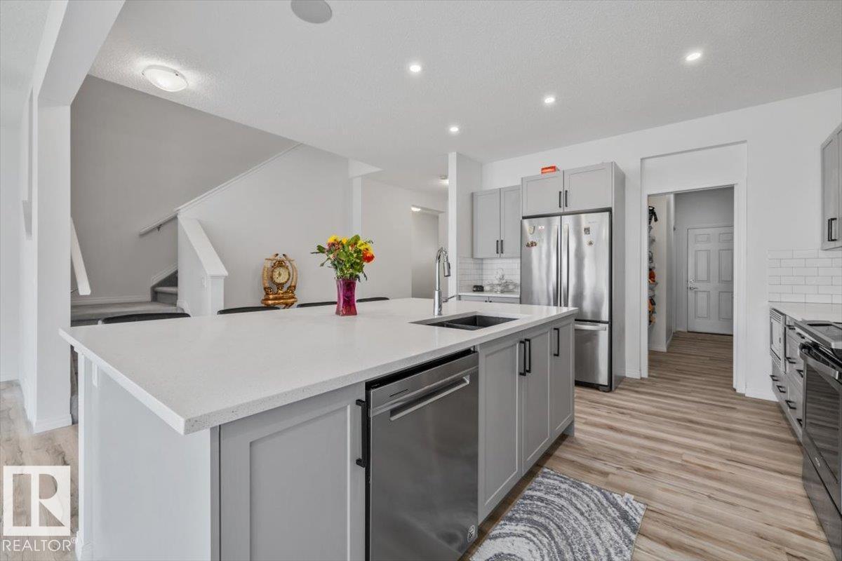 13118 208a St Nw Property Photo 4