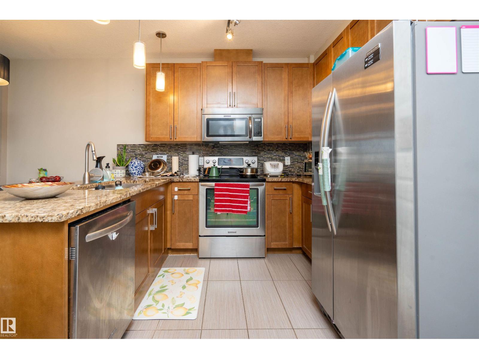 #610 5151 Windermere Bv Sw Property Photo 8